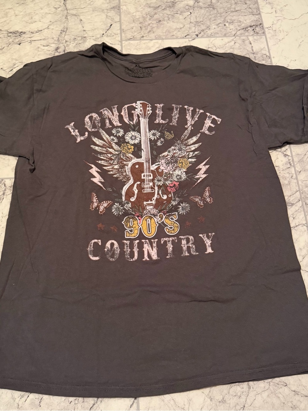 Unbranded Women's Charcoal 'Long Live 90's Country' Graphic Tee
